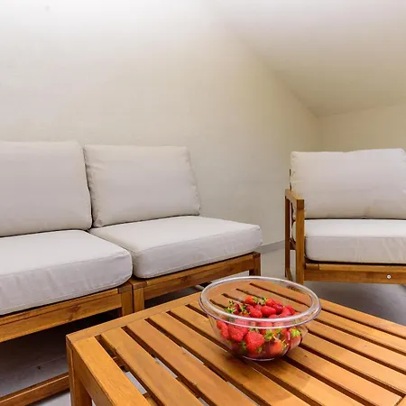 Silent Luxury Apartment Bol